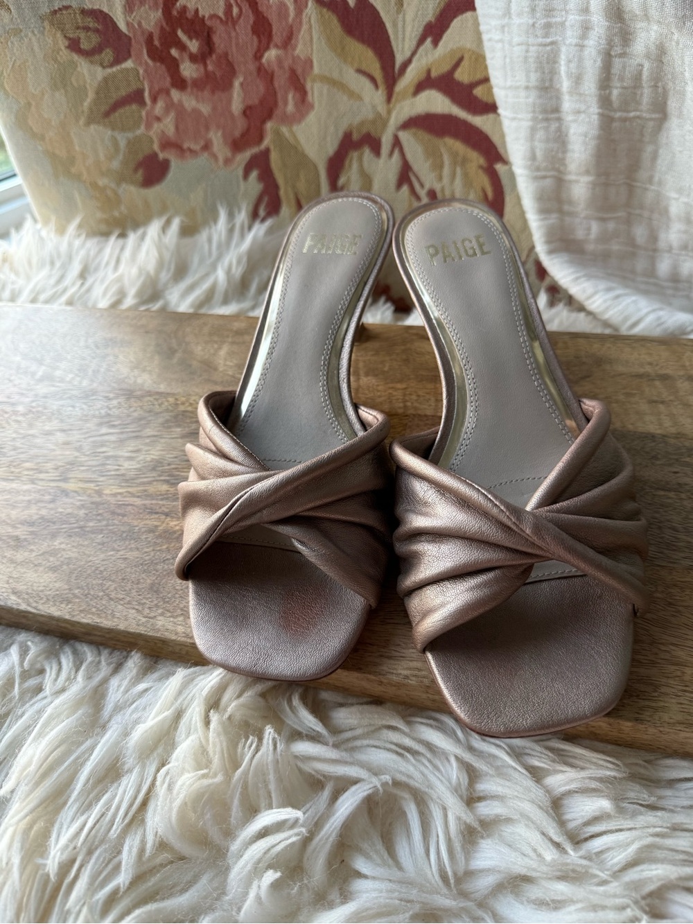 PAIGE Mia Leather Sandals – Bronze – Women’s Size 7.5